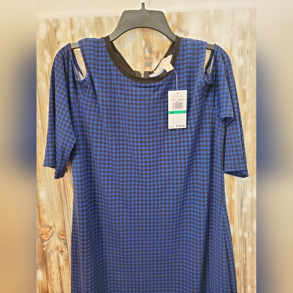 Michael Kors Cold Shoulder Houndstooth Dress - Picture 2 of 7